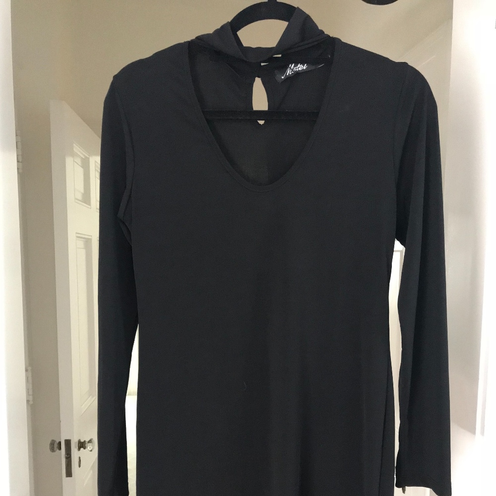 Motel Bodycon Long Sleeved Black Dress